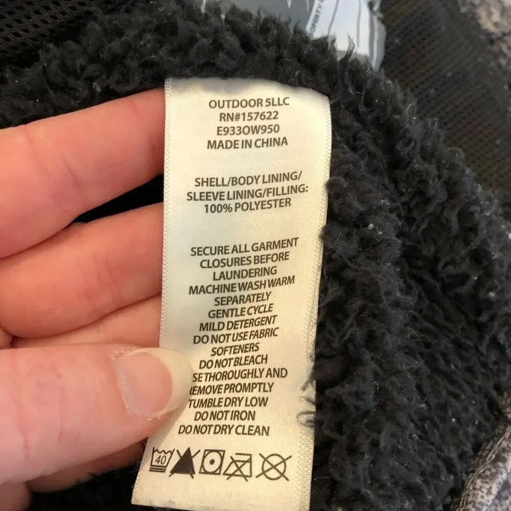 Eddie Bauer boys gray black puffer hooded coat size Medium 10 - 12